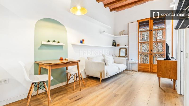 Foto b1ee6b1f-7866-44f4-a1b2-6022c3ed6073. Alquiler piso  de 2 habitaciones en alquiler en Hostafrancs, en Barcelona