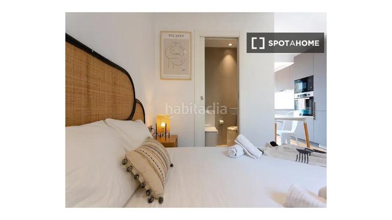 Foto 4d222b3b-8a06-4f85-9f9b-960e6b6546c0. Alquiler piso  en alquiler en el Raval, en Raval Barcelona