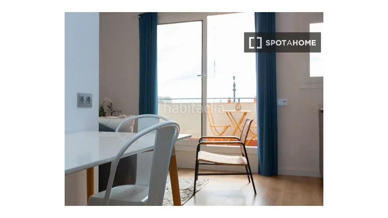 Foto 399a330d-056a-4e97-af97-7c0d77783a37. Lloguer pis amb calefacció a Raval Barcelona