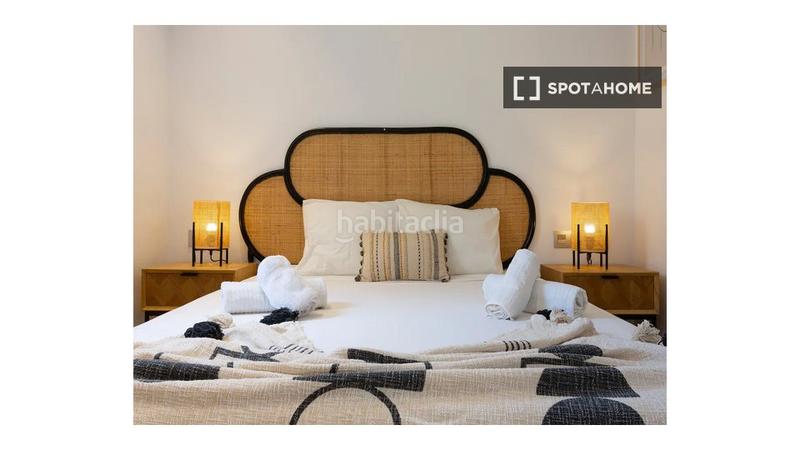 Foto d25d3f5c-fa3d-4f97-83df-d1aa8dbf4560. Miete etagenwohnung mit heizung in Raval Barcelona