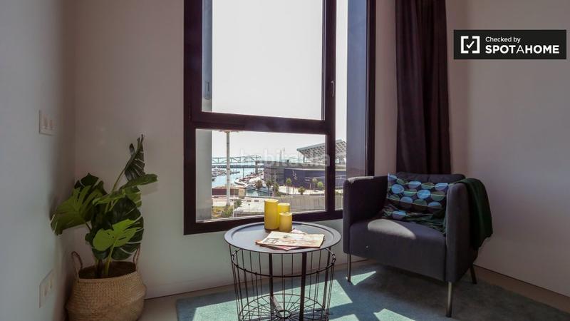 Foto b77acef4-3d3f-495a-915c-74b552059060. Alquiler piso estudio en alquiler en besòs mar, barcelona en Badalona