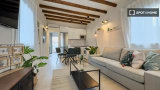 Alquiler Piso en Raval. Piso de 2 habitaciones en alquiler en el raval, barcelona.