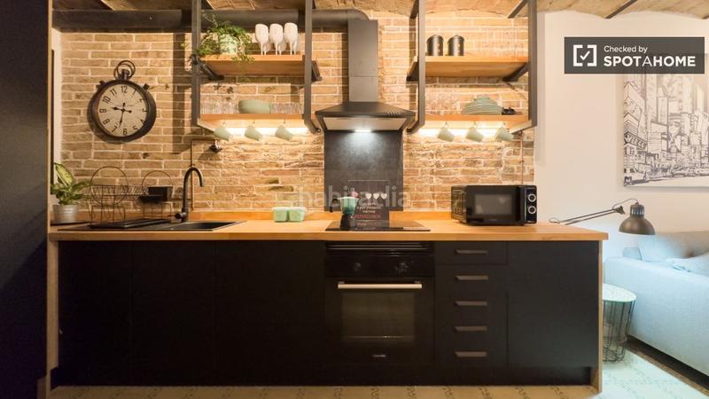 Foto 24691ee1-5e4e-48d7-8e0b-caff9432606d. Lloguer pis amb calefacció a El Poble Sec - Parc de Montjuïc Barcelona