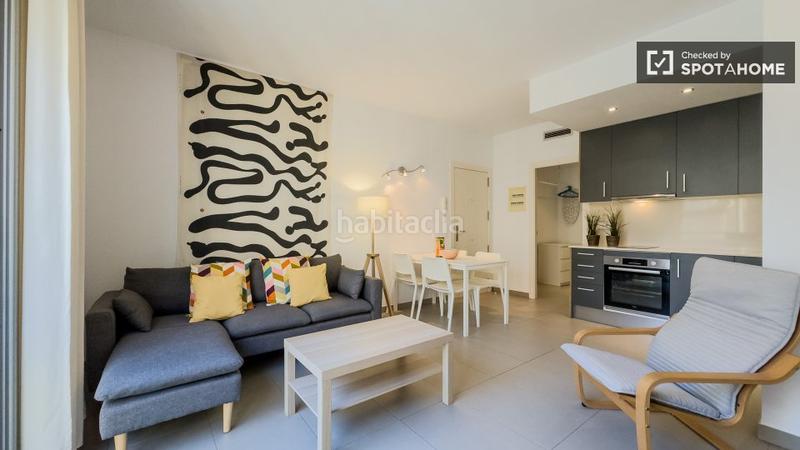 Foto 2d9fddd2-771a-4885-9218-a2fbbdc87427. Alquiler piso estudio en alquiler en Vila de Gràcia, en Barcelona