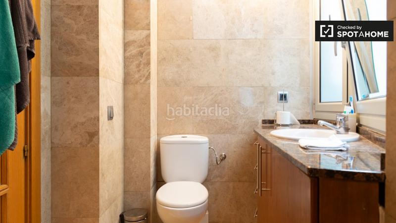 Foto 47e75e94-d0ee-4a57-a89e-344c0b9a7c82. Alquiler piso elegante estudio en alquiler en el raval, . en Barcelona