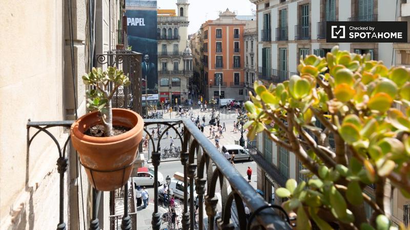 Foto 40818417-1b7b-40ca-bda2-e2a87e58048a. Location appartement avec chauffage dans Gòtic Barcelona