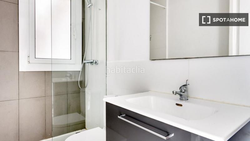 Foto 562e0ba7-d296-4ce6-a641-8de9437b0ec8. Lloguer pis amb calefacció a Sagrada Família Barcelona