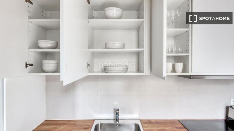 Foto 9599fdcb-f39f-4ae7-908e-18c1d44a7cbb. Lloguer pis amb calefacció a Sagrada Família Barcelona