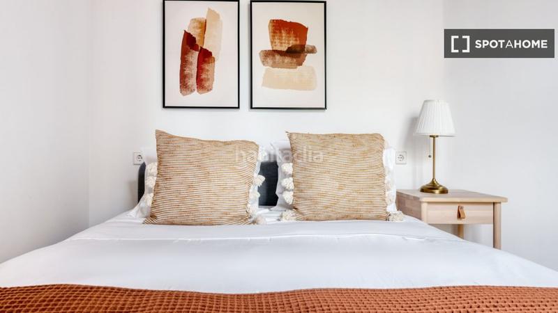 Foto f9aa6f19-040b-400b-953b-6e6e236b8934. Lloguer pis amb calefacció a Sagrada Família Barcelona