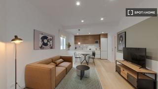 Rent Flat in Putget - Farró. Apartamento de 2 dormitorios en alquiler en sant gervasi, barcel