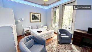 Lloguer Pis a Dreta de l´Eixample. Estudio en alquiler en la dreta de leixample, barcelona.