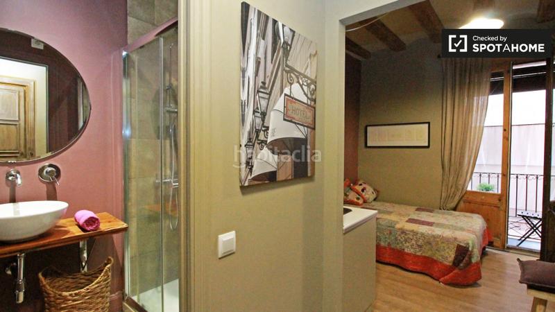 Foto 3a34a1ce-a24d-49b2-a7a3-2faa4fa2b0b2. Rent flat with heating in St. Pere - Sta. Caterina - El Born Barcelona