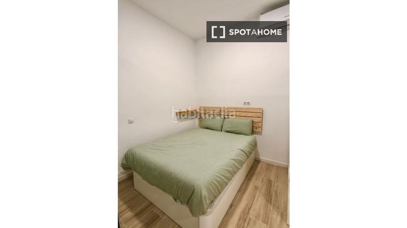 Foto 7f0833ac-018b-414e-a608-a3749a81d6bb. Alquiler piso estudio en alquiler en Vila de Gràcia, en Barcelona