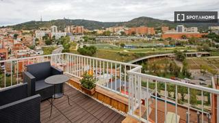 Alquiler Piso en La Teixonera. Apartamento de 4 dormitorios en alquiler en gràcia, barcelona