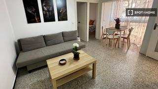 Lloguer Pis a Verdum. Piso de 2 habitaciones en alquiler en verdún, barcelona