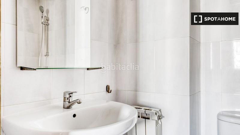 Foto 15aa898d-856c-4c52-8cbe-5cde47b6c459. Alquiler piso apartamento de 2 dormitorios en alquiler en Barcelona