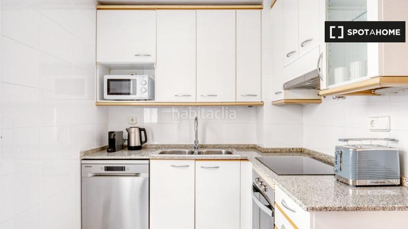 Foto 79ba367f-5300-4c27-8317-58cdb953f655. Rent flat with heating in La Vila Olímpica del Poblenou Barcelona