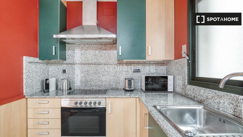 Foto a9f9a76c-a4ef-464b-909c-5062865e7ef3. Location appartement avec chauffage dans Tres Torres Barcelona