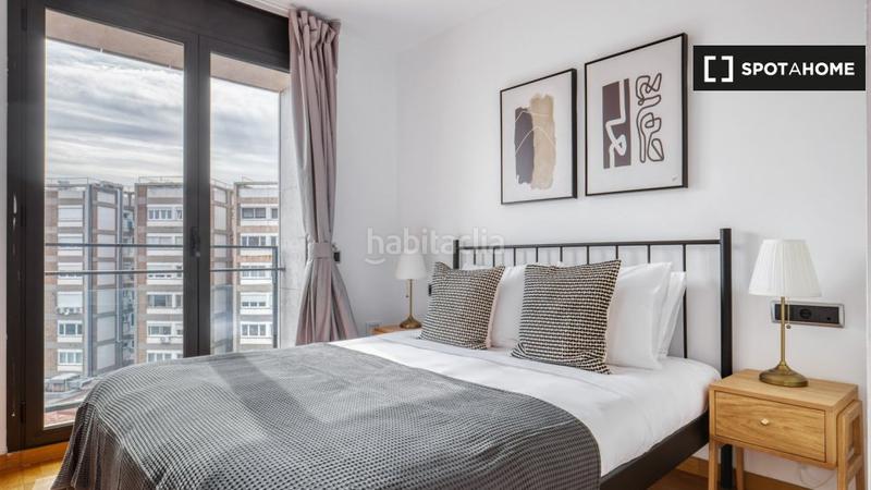 Foto e74e2ca4-2eb4-48f7-800d-88865f7c14c3. Location appartement avec chauffage dans Tres Torres Barcelona