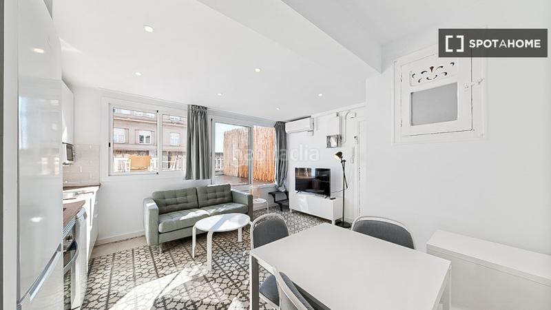 Foto d107bee4-65fc-4c73-b3af-105727c15d25. Rent flat with heating in L´Antiga Esquerra de l´Eixample Barcelona