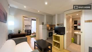 Miete Etagenwohnung in Raval. Estudio en alquiler en el raval, barcelona.