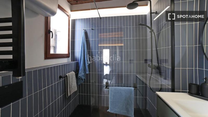 Foto 259e12c6-34d9-4e0b-a5a0-0b73880d4c65. Affitto appartamento con riscaldamento in Raval Barcelona