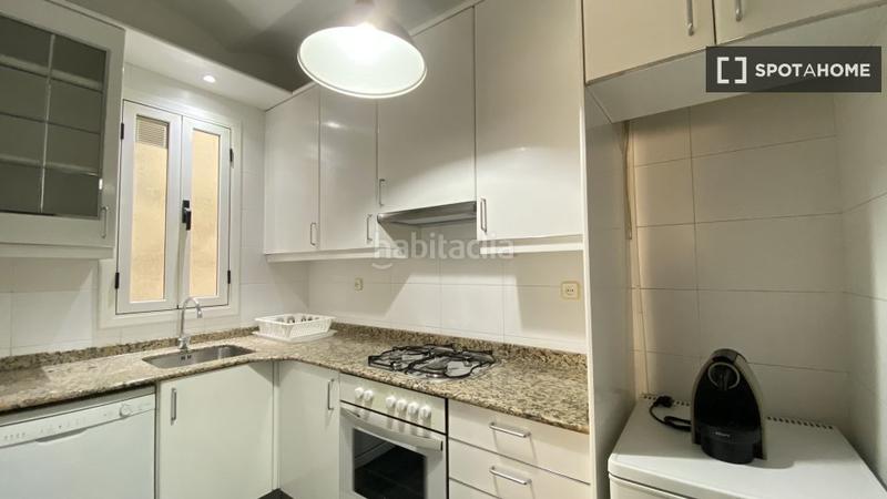 Foto cd42e7d4-0f3a-4529-b42c-8f7d9a93990b. Alquiler piso se alquila piso de 2 habitaciones en La Torrassa. en Hospitalet de Llobregat (L´)