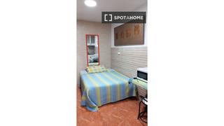 Rent Flat in La Florida. Estudio en alquiler en la florida, barcelona