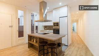 Miete Etagenwohnung in Gòtic. Apartamento de 3 dormitorios en alquiler en el barri gotic, barc