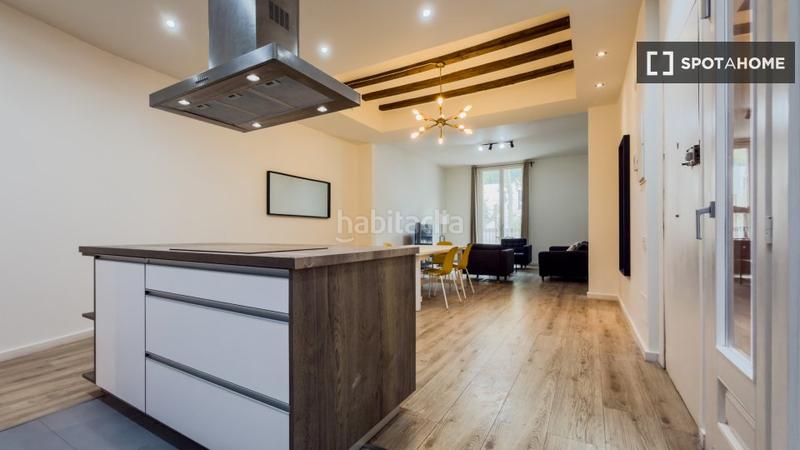 Foto 0dd88af4-7e6c-40d2-84a2-4a86d994ffc9. Alquiler piso apartamento de 3 dormitorios en alquiler en el barri gotic, en Barcelona