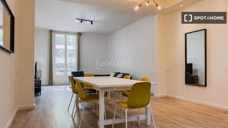 Foto 735cf0ab-3068-43f3-a9e6-3ba85b2cc606. Alquiler piso apartamento de 3 dormitorios en alquiler en el barri gotic, en Barcelona