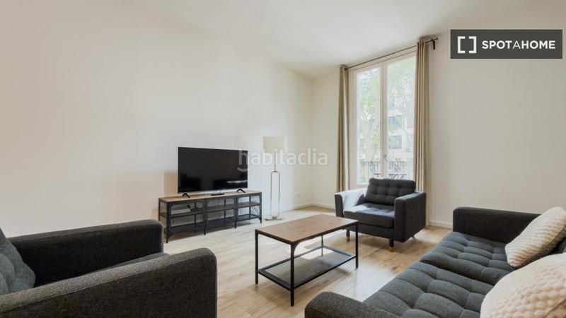 Foto e5a6a6d3-16a8-4076-af3f-7550e22086a0. Alquiler piso apartamento de 3 dormitorios en alquiler en el barri gotic, en Barcelona