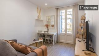 Lloguer Pis a Sagrada Família. Piso en alquiler de 2 habitaciones en sagrada família, barcelona