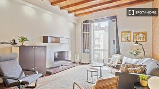 Alquiler Piso en Vila de Gràcia. Apartamento de 2 habitaciones en alquiler en vila de gràcia