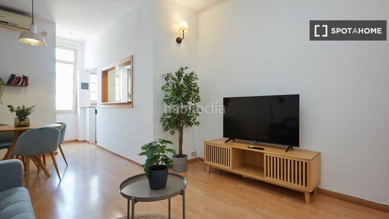 Foto 29cf0b29-1365-4bc7-9f10-1c4c931e25a5. Lloguer pis amb calefacció a Vila de Gràcia Barcelona