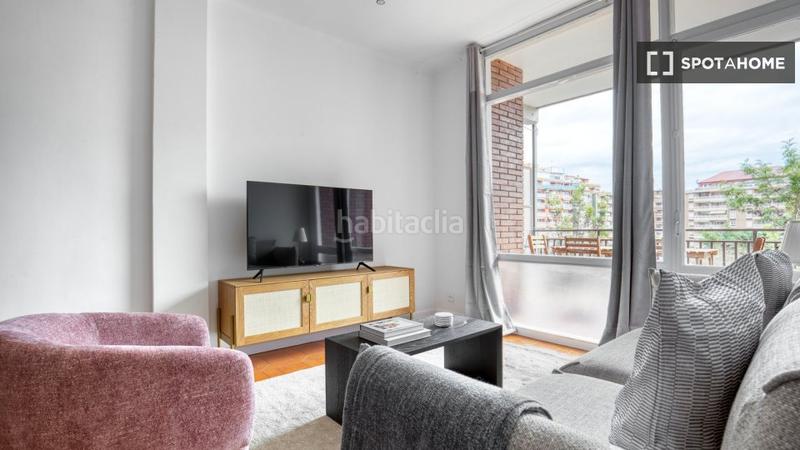 Foto 4c6f83c5-cffc-4440-a795-1e5ec58323f2. Rent flat with heating in Sants Barcelona