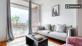 Rent Flat in Sants. Apartamento de 3 dormitorios en alquiler en barcelona