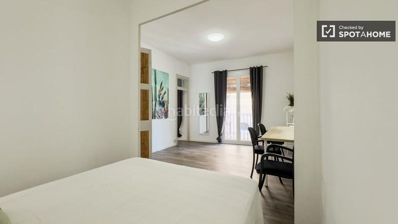 Foto fe3c5e5c-f1e5-4f6f-9f04-49d56f25162c. Alquiler piso estudio en alquiler en Vila de Gràcia, . en Barcelona