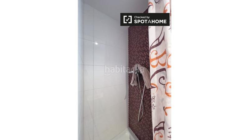 Foto 403524a7-c9ce-4601-8872-8b706c9aad5e. Alquiler piso  en alquiler de 4 habitaciones en granvia sud, barcelona en Hospitalet de Llobregat (L´)