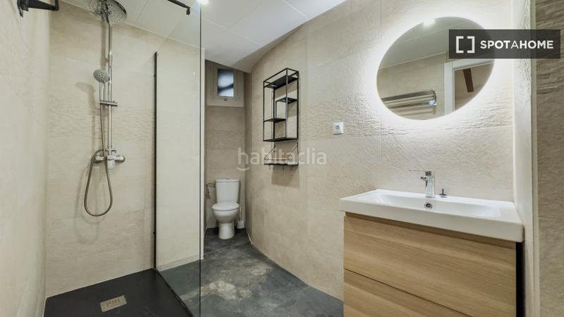 Foto 926a7fae-4927-4bc7-b349-face0143a697. Location appartement avec chauffage dans Gòtic Barcelona