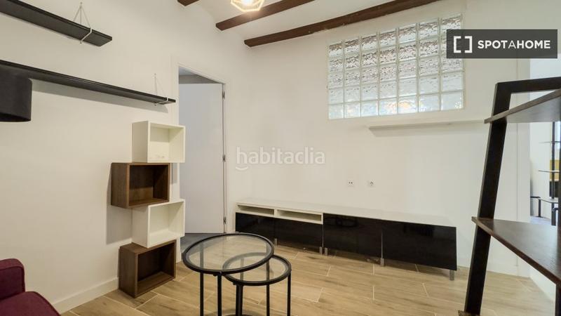 Foto 8043d299-25dd-4927-95a6-a300f07146b2. Miete etagenwohnung mit heizung in Gòtic Barcelona