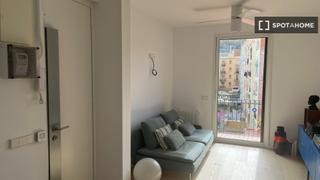 Lloguer Pis a El Poble Sec - Parc de Montjuïc. Apartamento de 2 habitaciones en alquiler en el poble sec, barce
