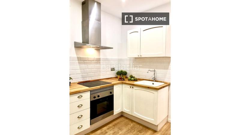 Foto 740ad0d3-cdae-4f15-8850-3f788499a125. Affitto appartamento con riscaldamento in Sagrada Família Barcelona