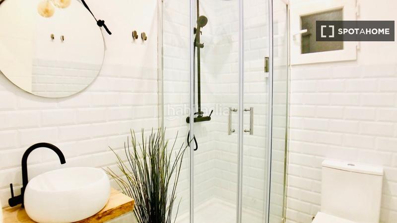 Foto 9c1e5b91-0fba-44ef-9195-6a5778fef159. Alquiler piso apartamento de 2 dormitorios en alquiler en la Sagrada Família en Barcelona