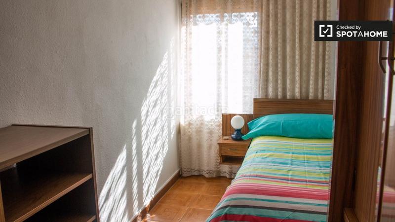 Foto 3a2dfbbb-50a1-4ba7-af0f-cb6fc040d645. Alquiler piso cómodo apartamento de 3 dormitorios en alquiler en poblenou en Barcelona