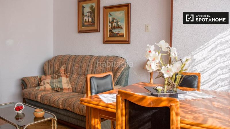 Foto b843a1dd-ddfa-4c64-8750-8f9b1ae44a1d. Alquiler piso cómodo apartamento de 3 dormitorios en alquiler en poblenou en Barcelona