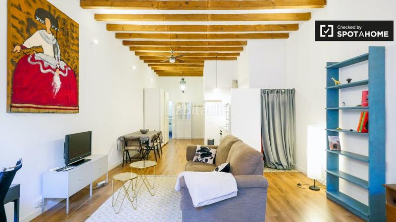 Foto 959ae9bc-a8ba-4c0b-8ff0-d493452081c0. Alquiler piso dulce estudio en alquiler en el born, . en Barcelona