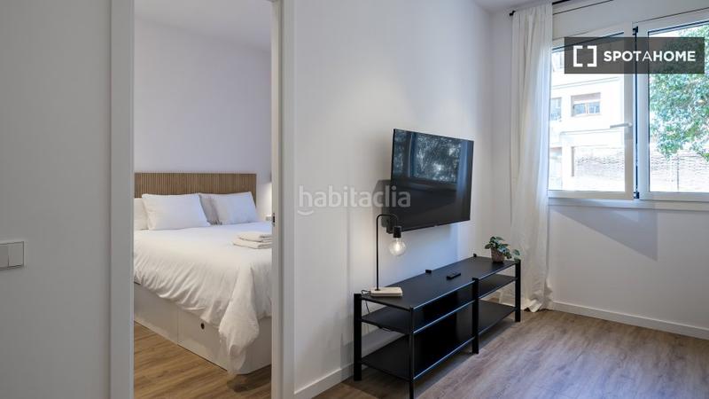 Foto 4d1da29b-ff40-44a1-95f4-97675cd8f148. Lloguer pis amb calefacció a Vila de Gràcia Barcelona