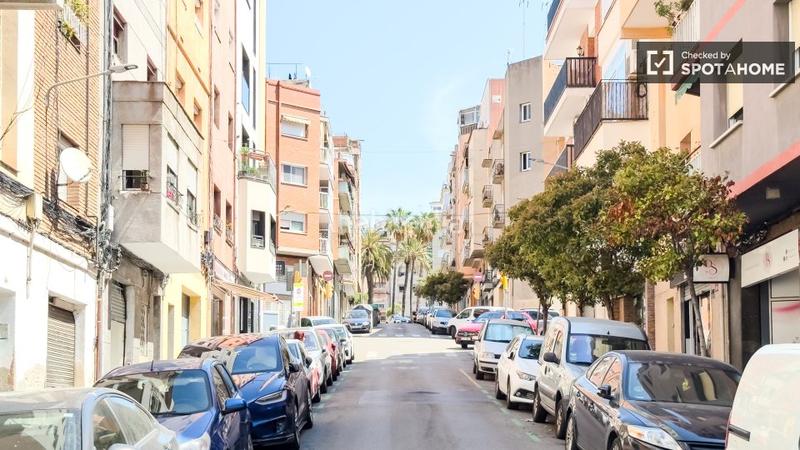 Foto d5f03f2c-f87e-46e4-89bf-366638fdba7d. Miete etagenwohnung mit heizung in Pubilla Cases Hospitalet de Llobregat (L´)