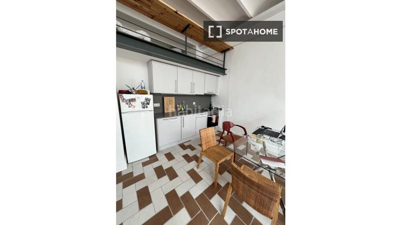 Foto f94f5e9a-a54c-4f0c-9653-fd22411957e8. Alquiler piso estudio en alquiler en el Raval, en Barcelona